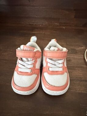 Nike Kids Coral-Peach and White Hook-and-Loop Sneakers